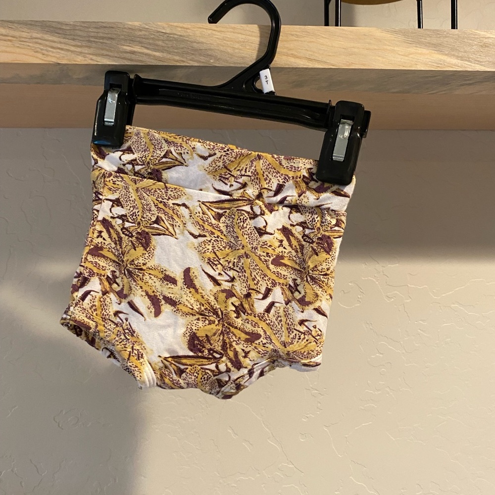 Kate Quinn Bloomers